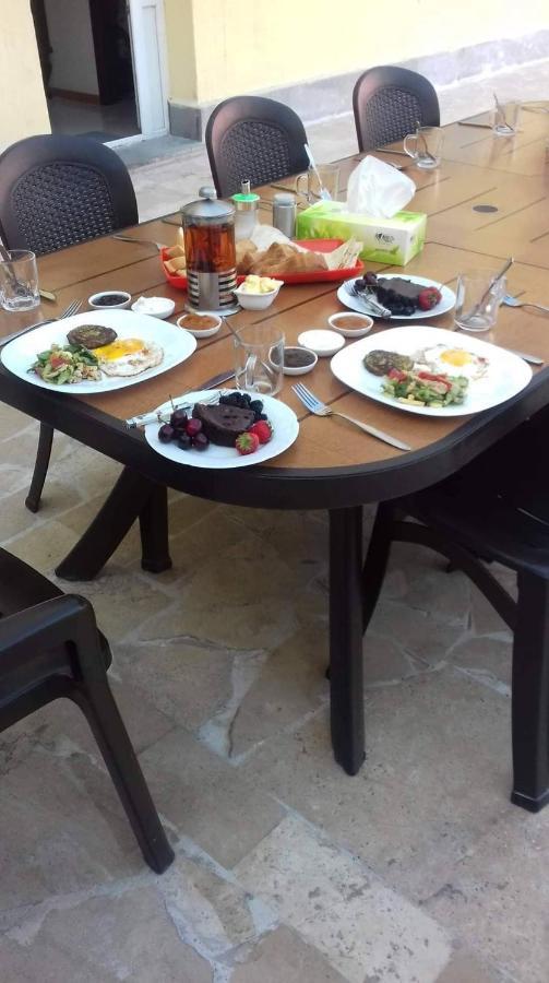 Bonjour House Hotel Jerevan Eksteriør billede