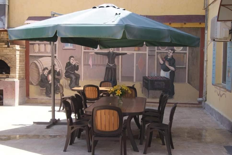 Bonjour House Hotel Jerevan Eksteriør billede