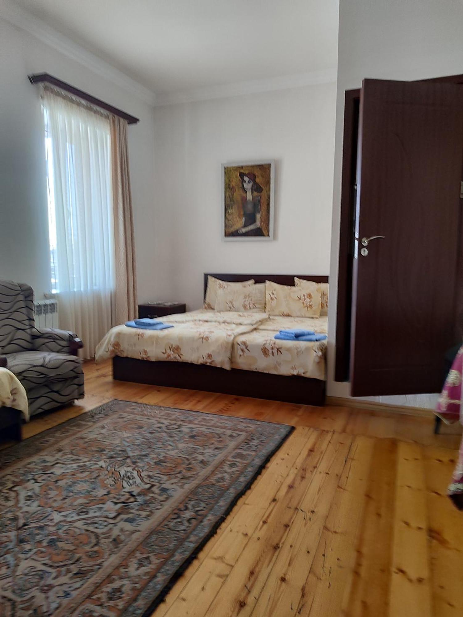 Bonjour House Hotel Jerevan Eksteriør billede